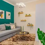 Cozy Eden 1br Retreat In Bp Cen -wi-fi And Ac Budapest