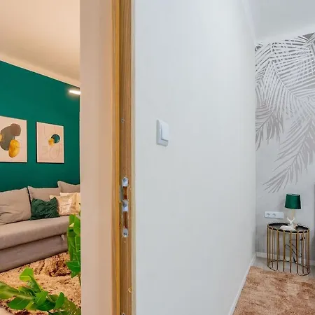 Appartement Cozy Eden 1br Retreat In Bp Cen -wi-fi And Ac Budapest