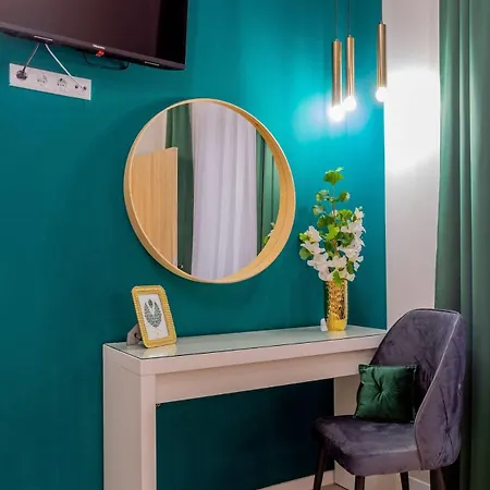 Cozy Eden 1br Retreat In Bp Cen -wi-fi And Ac * Budapest
